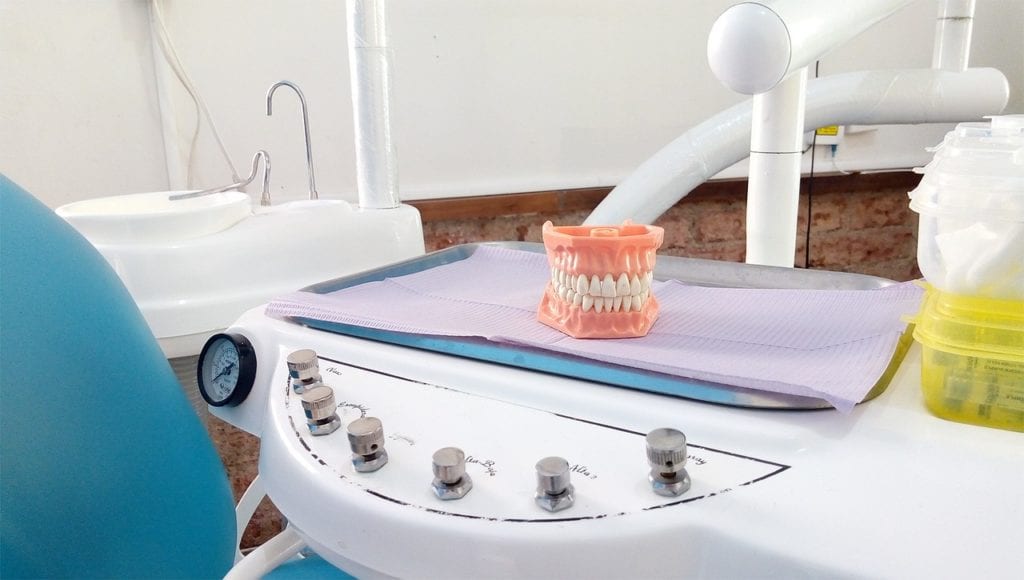 Parodontalchirurgie Behandlung